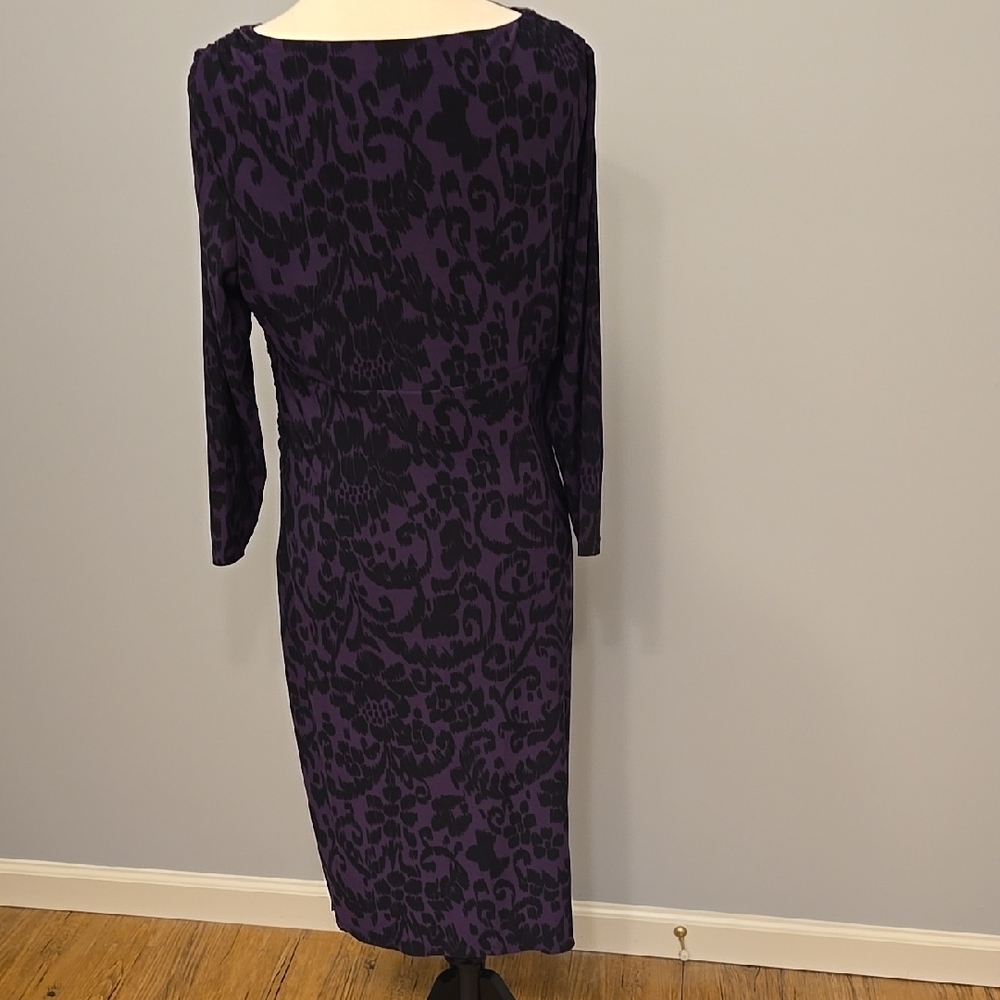 American Living Purple Sheath Dress with V-Neck and 3/4 Sleeves for Cocktail - Picture 2 of 6